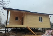 Фото со стройплощадок - Каркасный дом 9х9,4 м.