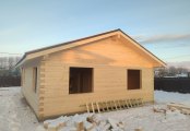 Фото со стройплощадок - Дом из бруса 11,9х8,5 м.