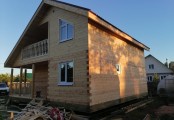Фото со стройплощадок - Дом из бруса 9х9 м.