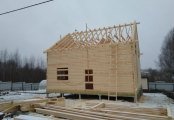 Фото со стройплощадок - Дом из бруса 9х9 м.