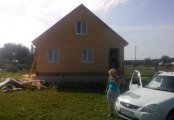 Фото со стройплощадок - Дом из бруса 7.5×8 м.