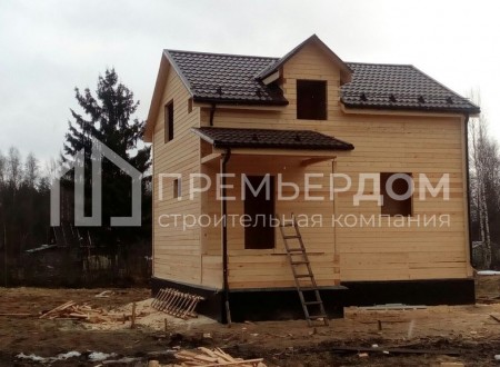 Фото со стройплощадок - Дом из бруса 8х7 м.