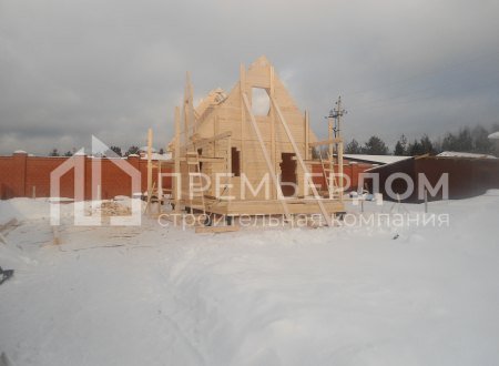 Фото со стройплощадок - Дом из бруса 4,5х8 м.