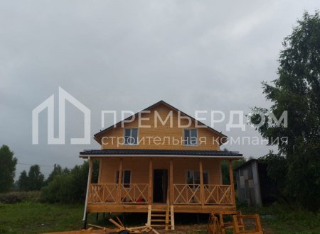 Фото со стройплощадок - Каркасный дом 8х8.5 м.