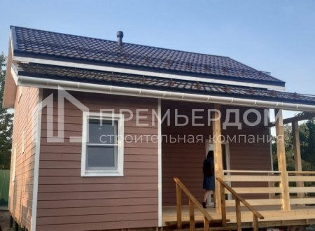 Фото со стройплощадок - Каркасный дом 8х9 м.