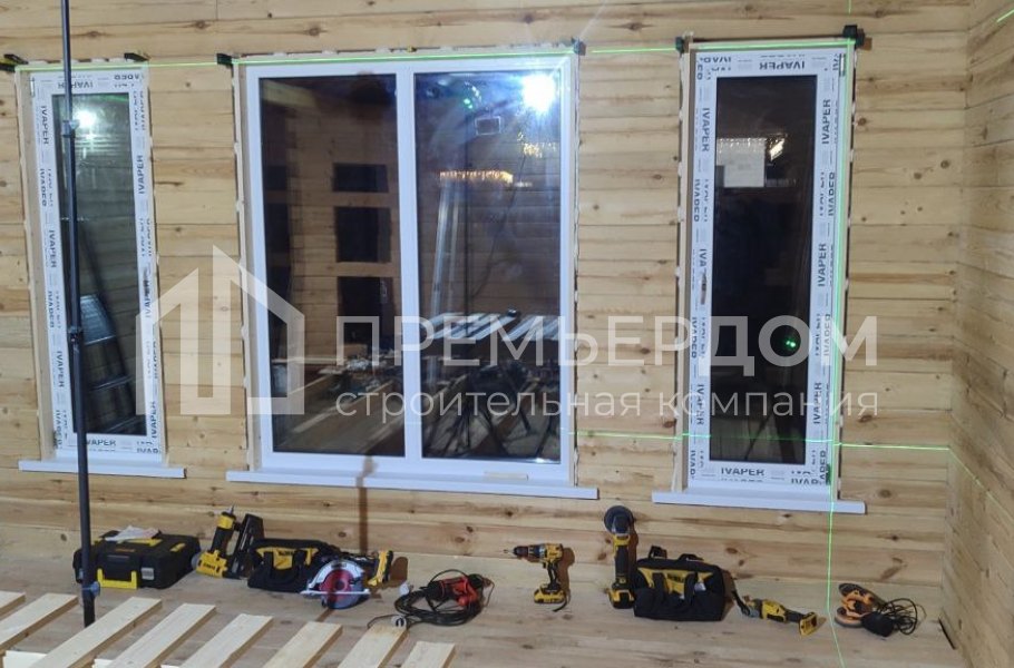 Фото со стройплощадок - Дом из бруса 8,5х11 м.