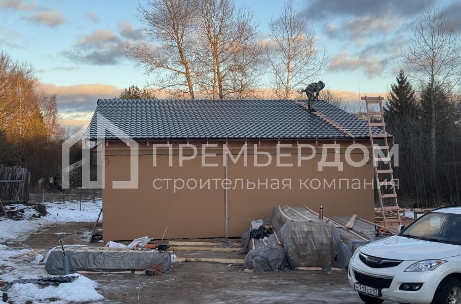 Фото со стройплощадок - Каркасный дом 10х11 м.