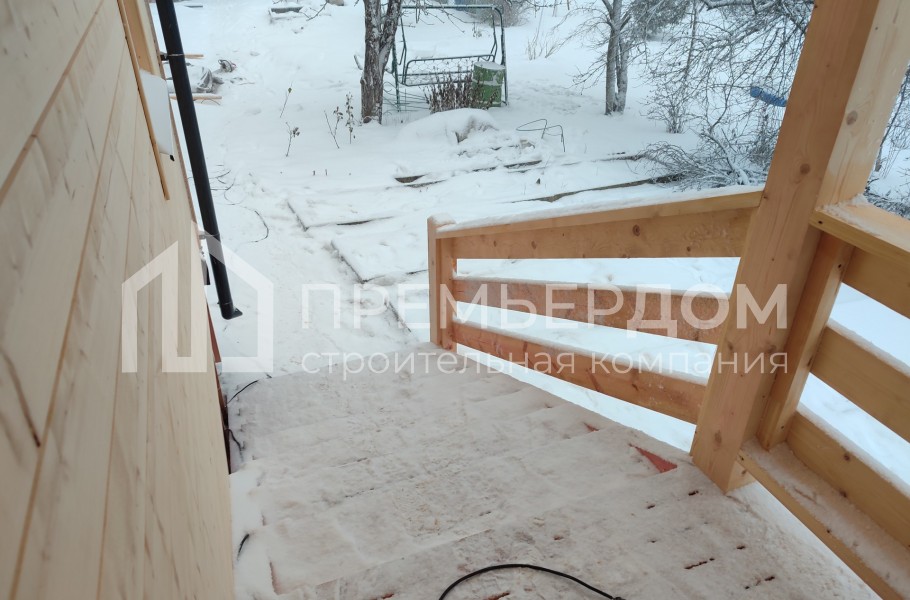 Фото со стройплощадок - Каркасный дом 6х8 м.