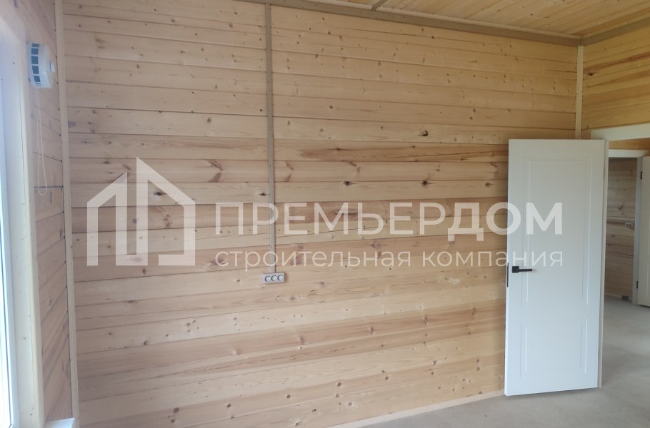 Фото со стройплощадок - Дом из бруса 9х10 м.