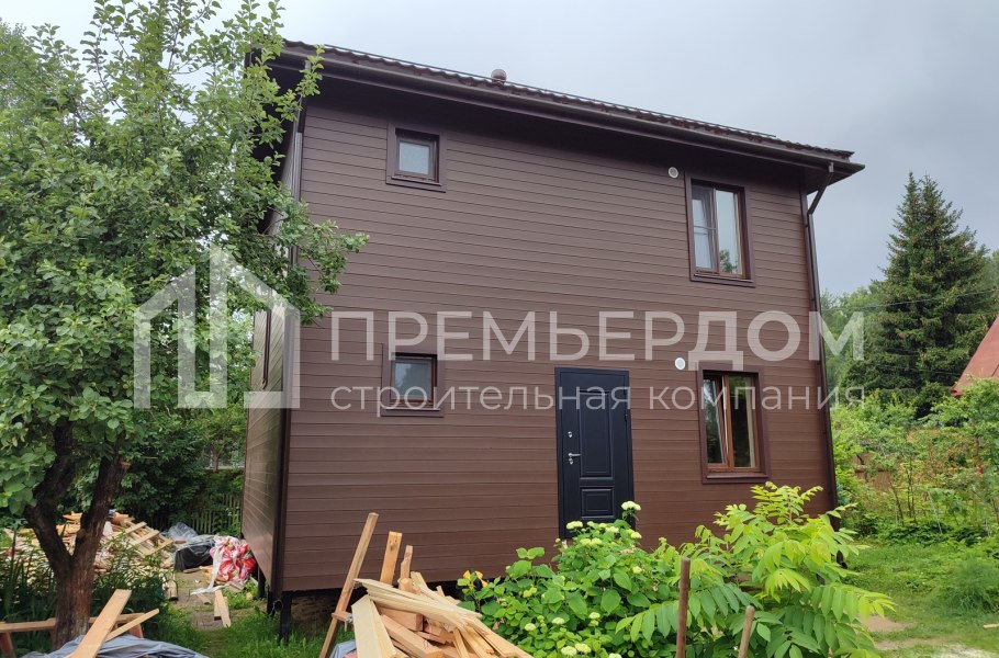 Фото со стройплощадок - Каркасный дом 7,5х7,5 м.