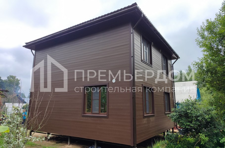 Фото со стройплощадок - Каркасный дом 7,5х7,5 м.