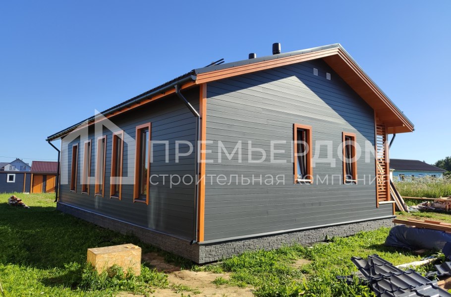 Фото со стройплощадок - Каркасный дом 8,5х13 м.