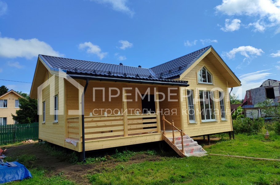 Фото со стройплощадок - Каркасный дом 9х10 м.