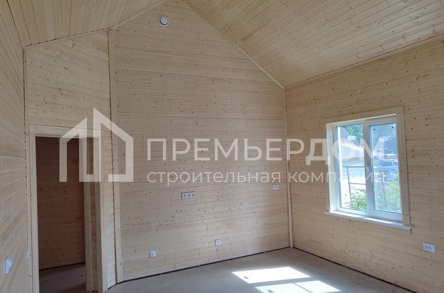 Фото со стройплощадок - Каркасный дом 9х10 м.