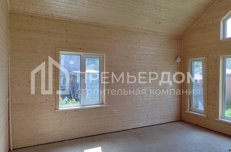 Фото со стройплощадок - Каркасный дом 9х10 м.