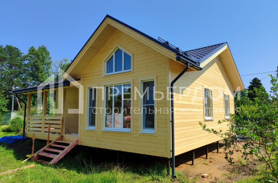 Фото со стройплощадок - Каркасный дом 9х10 м.