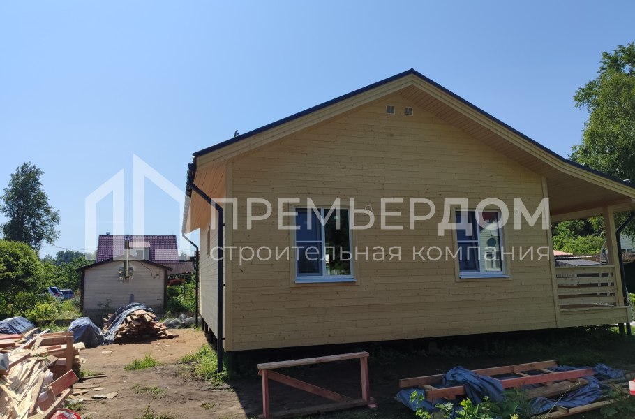 Фото со стройплощадок - Каркасный дом 9х10 м.