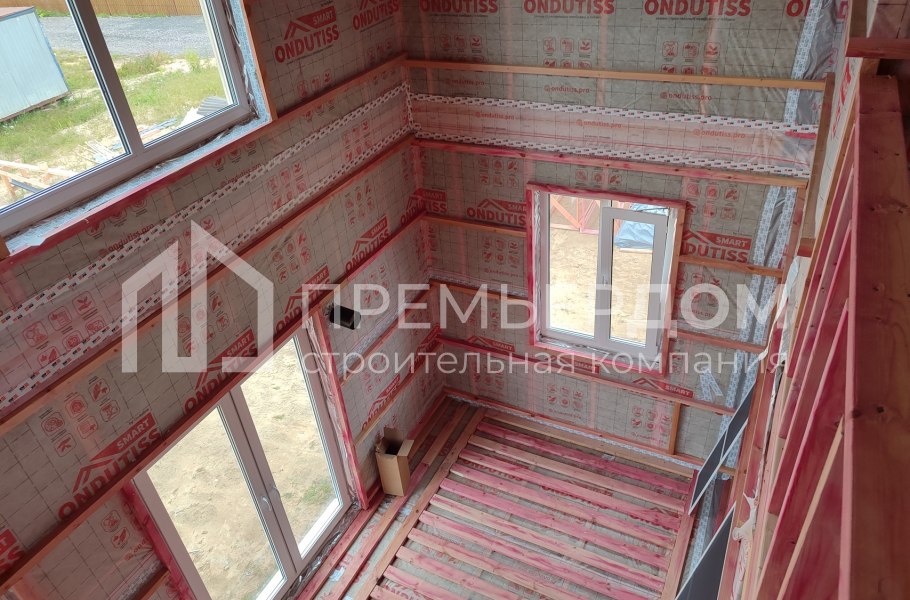 Фото со стройплощадок - Каркасный дом 7х8 м.