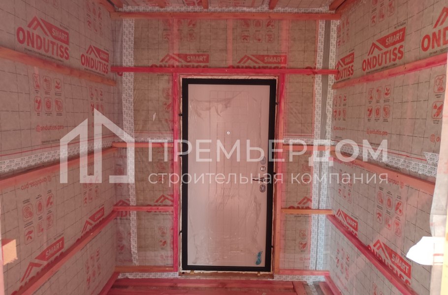 Фото со стройплощадок - Каркасный дом 7х8 м.