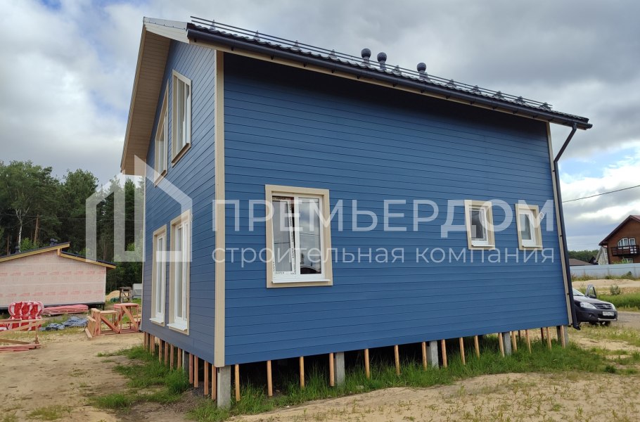 Фото со стройплощадок - Каркасный дом 7х8 м.