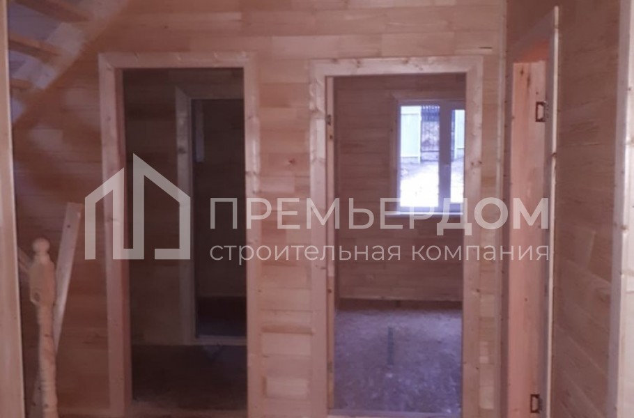 Фото со стройплощадок - Каркасный дом 8.5х9 м
