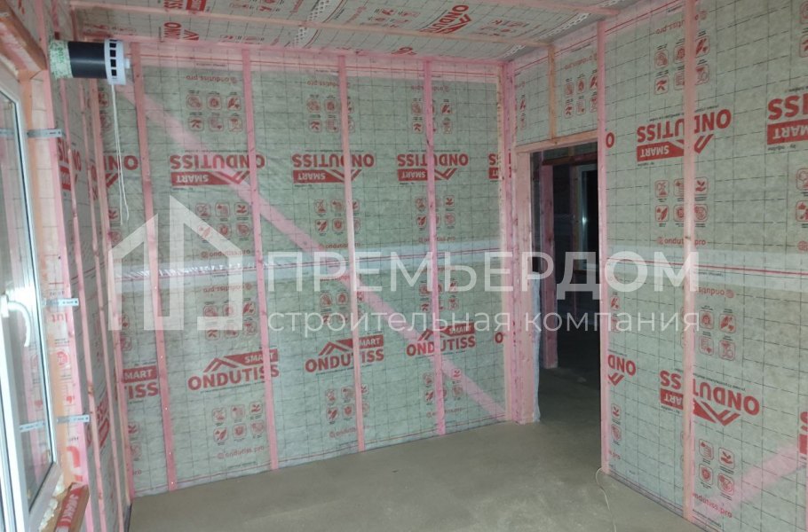 Фото со стройплощадок - Каркасный дом 9х12 м.