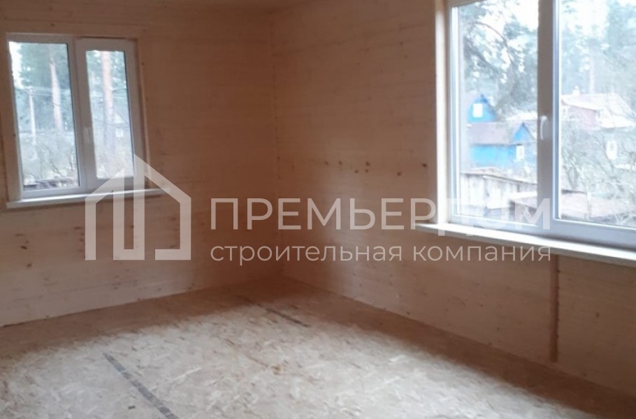 Фото со стройплощадок - Каркасный дом 8.5х9 м