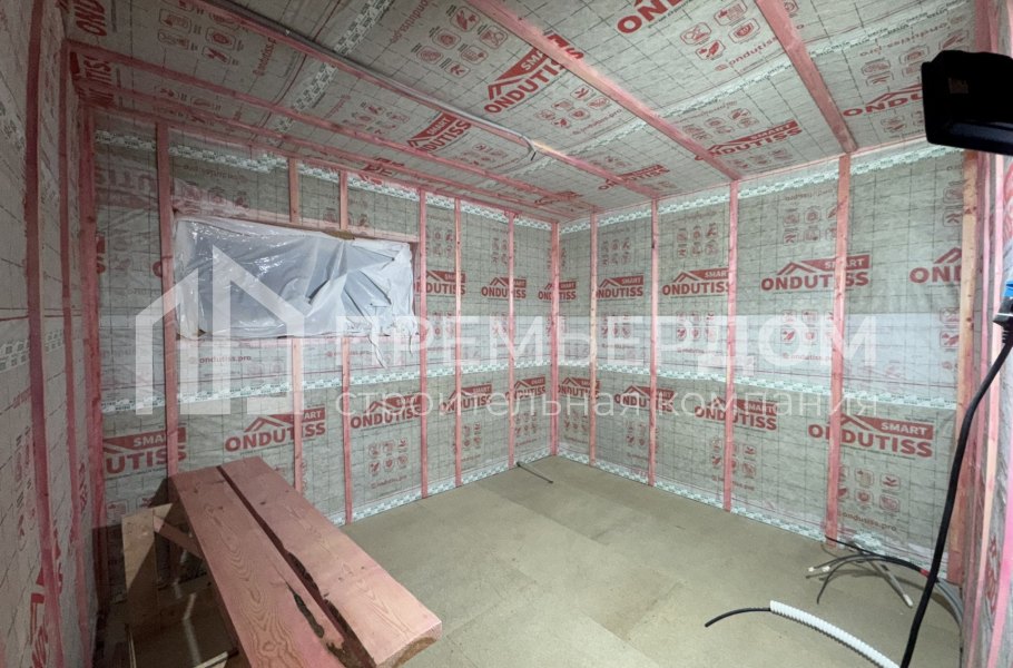 Фото со стройплощадок - Каркасный дом 10х11 м.