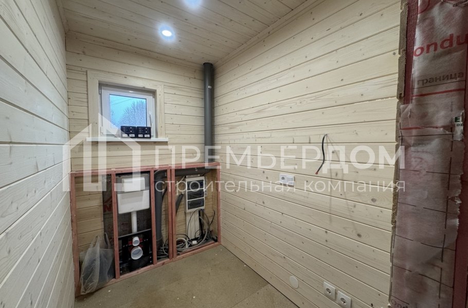 Фото со стройплощадок - Каркасный дом 10х11 м.