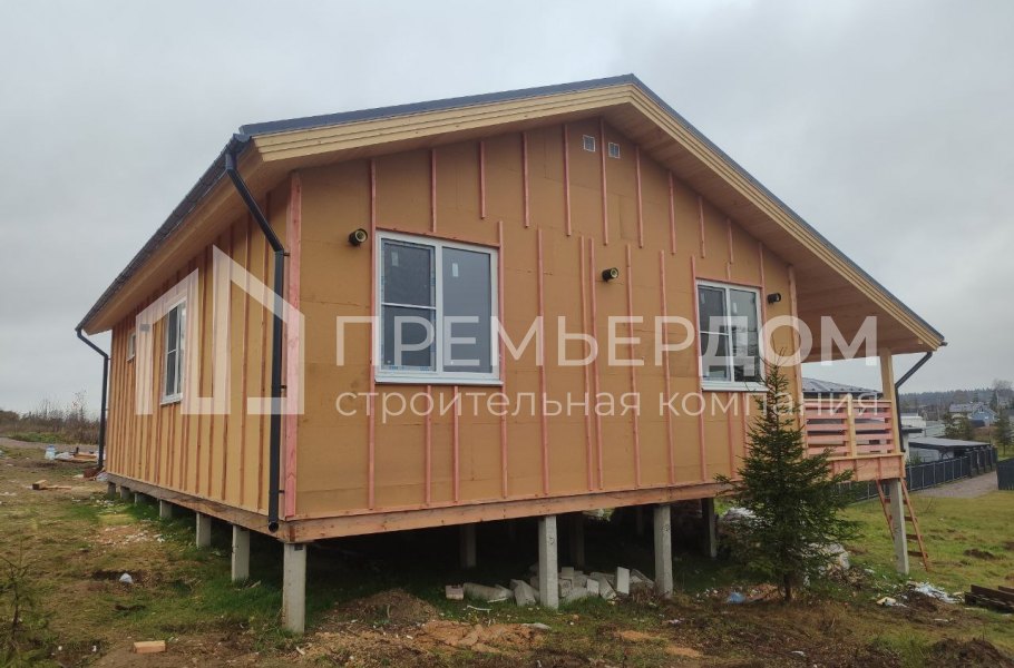 Фото со стройплощадок - Каркасный дом 13,5×11 м.