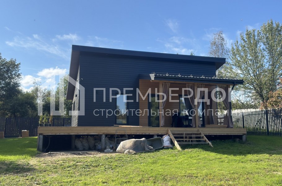 Фото со стройплощадок - Каркасный дом 10х11 м.