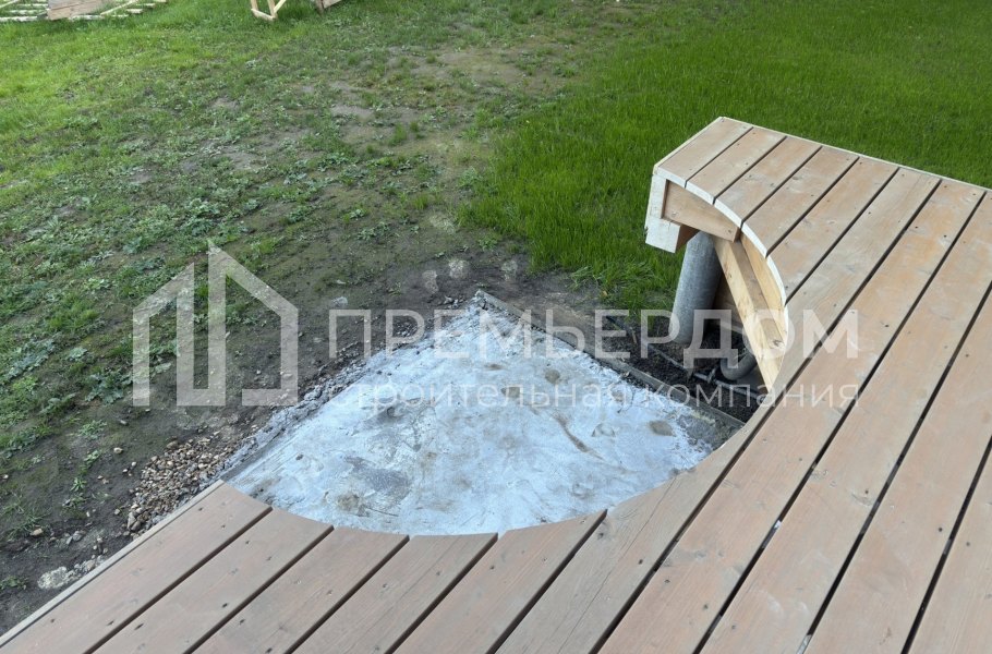 Фото со стройплощадок - Каркасный дом 10х11 м.