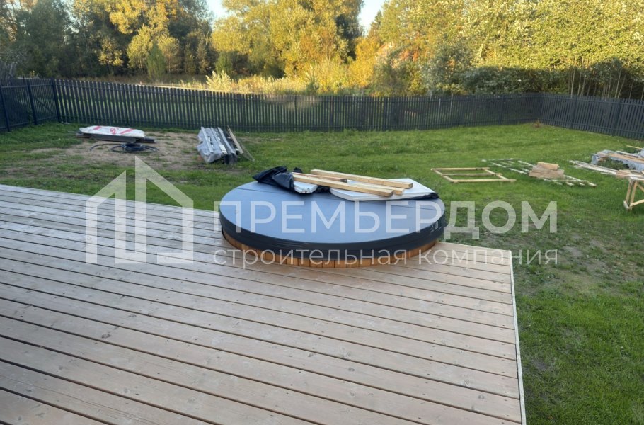 Фото со стройплощадок - Каркасный дом 10х11 м.