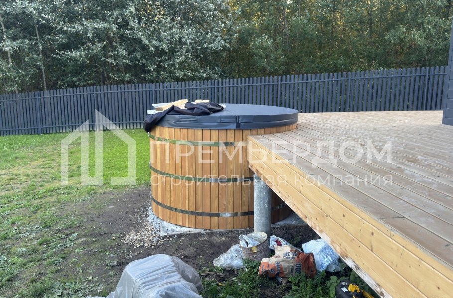 Фото со стройплощадок - Каркасный дом 10х11 м.