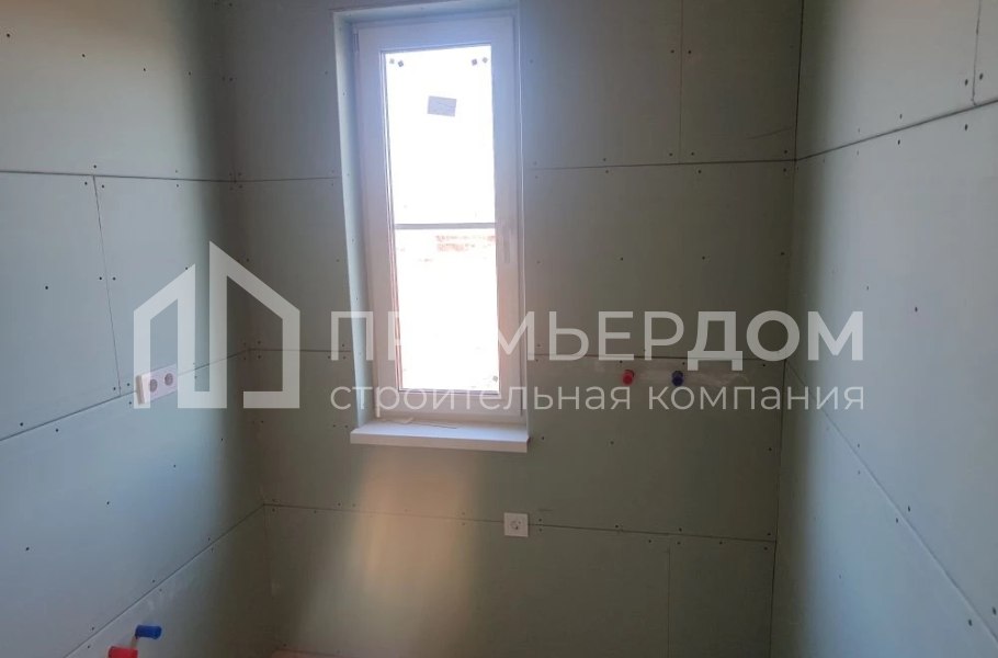 Фото со стройплощадок - Каркасный дом 8х10 м. 