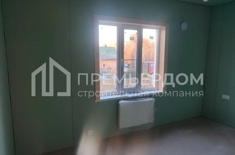 Фото со стройплощадок - Каркасный дом 9х12,5 м.