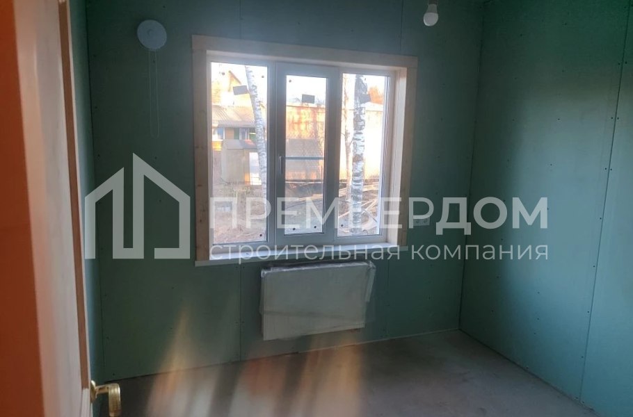 Фото со стройплощадок - Каркасный дом 9х12,5 м.