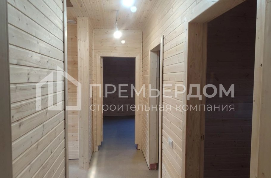 Фото со стройплощадок - Каркасный дом 10х10,5 м.