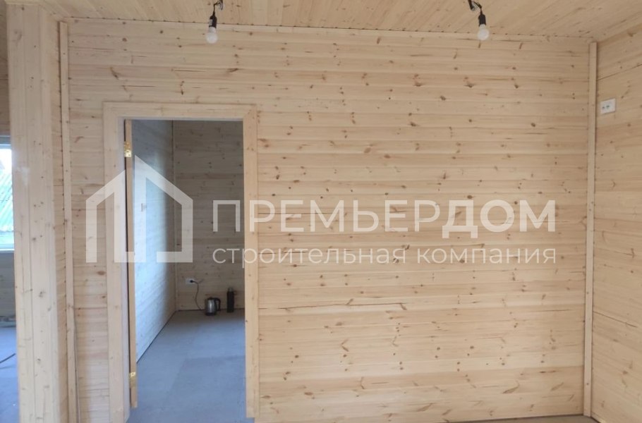 Фото со стройплощадок - Каркасный дом 10х10,5 м.