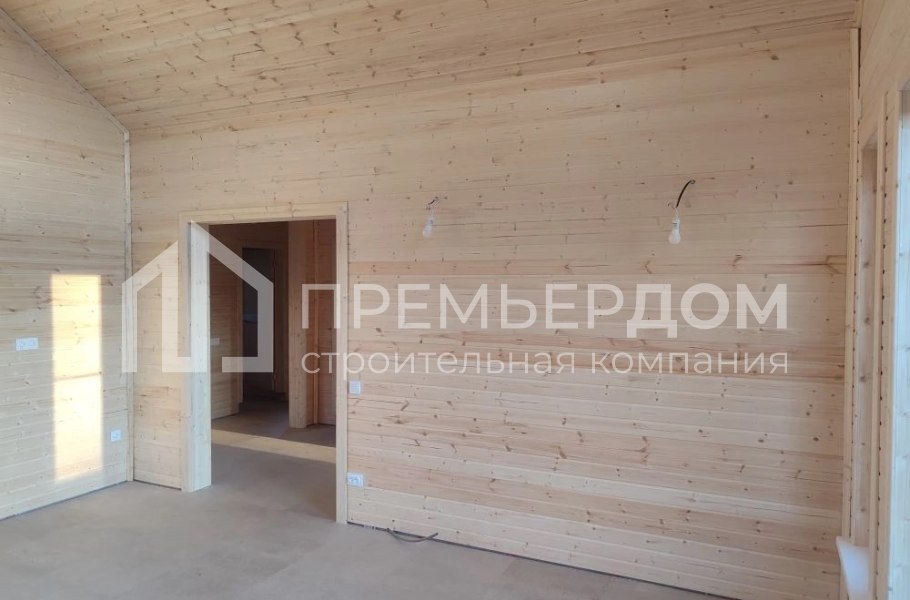 Фото со стройплощадок - Каркасный дом 10х10,5 м.
