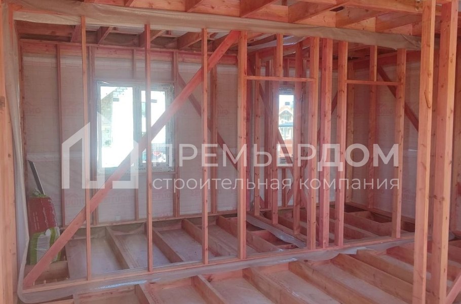 Фото со стройплощадок - Каркасный дом 6х8,5 м
