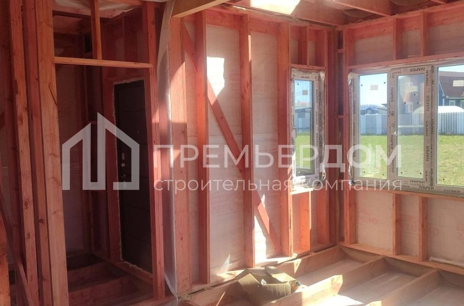 Фото со стройплощадок - Каркасный дом 6х8,5 м