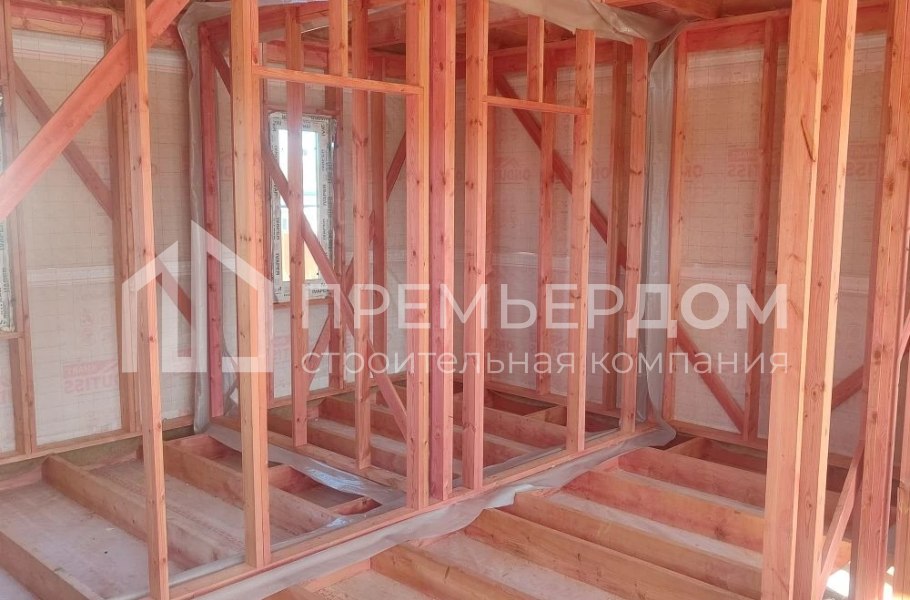 Фото со стройплощадок - Каркасный дом 6х8,5 м