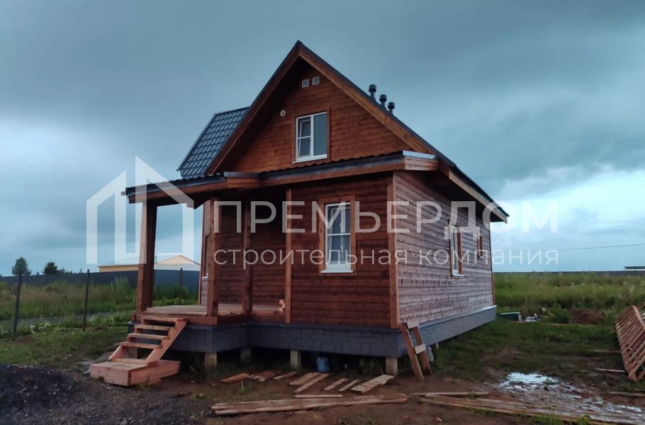 Фото со стройплощадок - Каркасный дом 7,5х10,5 м.