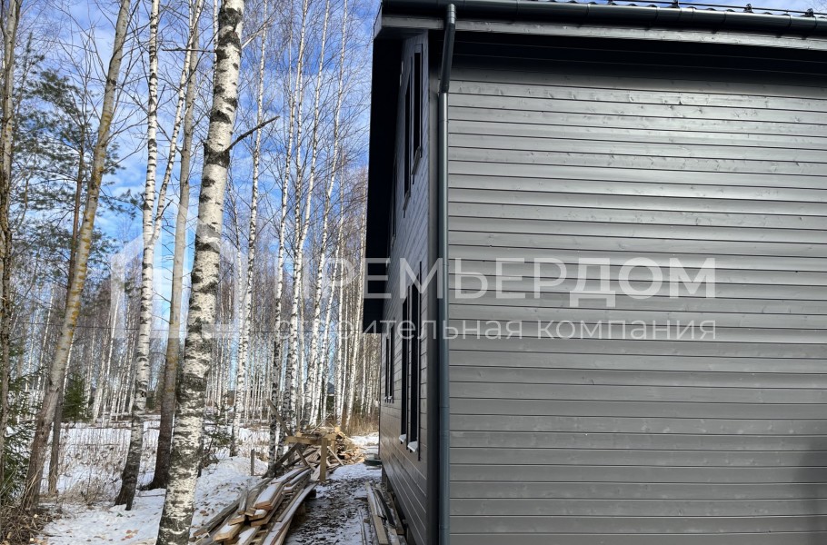 Фото со стройплощадок - Каркасный дом 9,5х10,5 м.