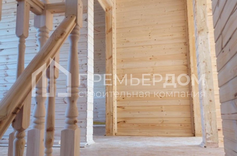 Фото со стройплощадок - Каркасный дом 8х8 м.