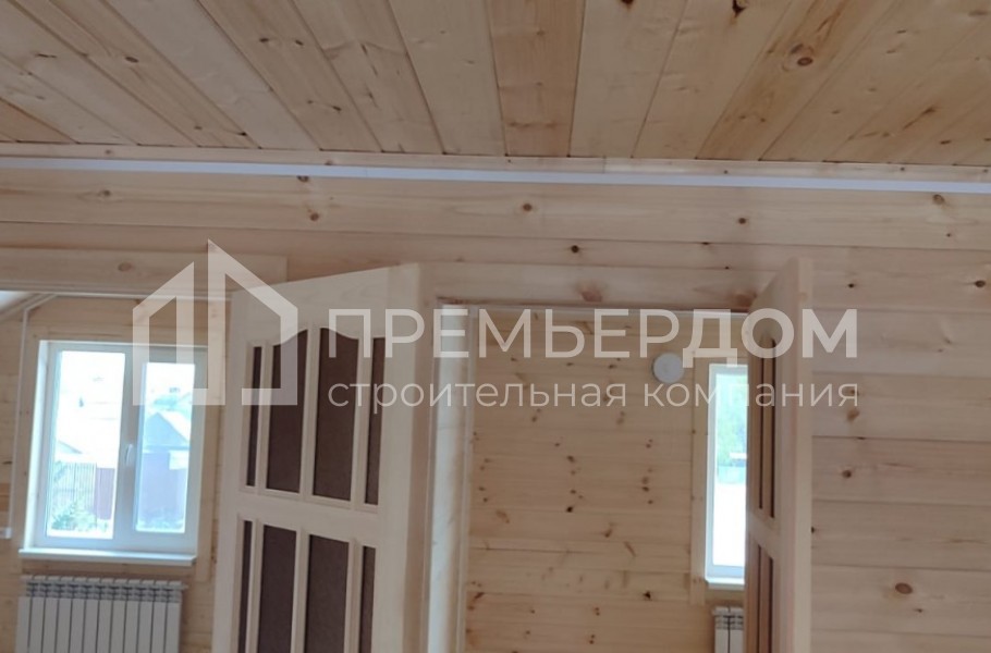 Фото со стройплощадок - Каркасный дом 9х11.5 м.