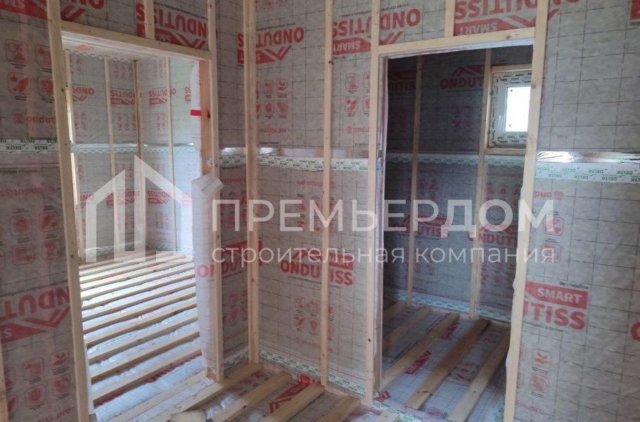 Фото со стройплощадок - Каркасный дом 9х10 м.