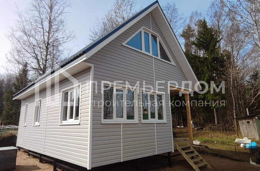 Фото со стройплощадок - Каркасный дом 6х8,5 м.