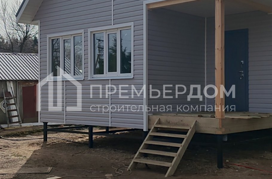 Фото со стройплощадок - Каркасный дом 6х8,5 м.